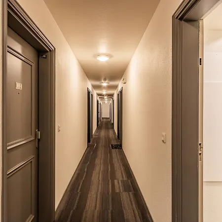 Studio Charpennes - Parking Prive Gratuit Villeurbanne Exterior photo