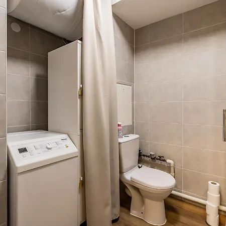 Studio Charpennes - Parking Prive Gratuit Villeurbanne Exterior photo