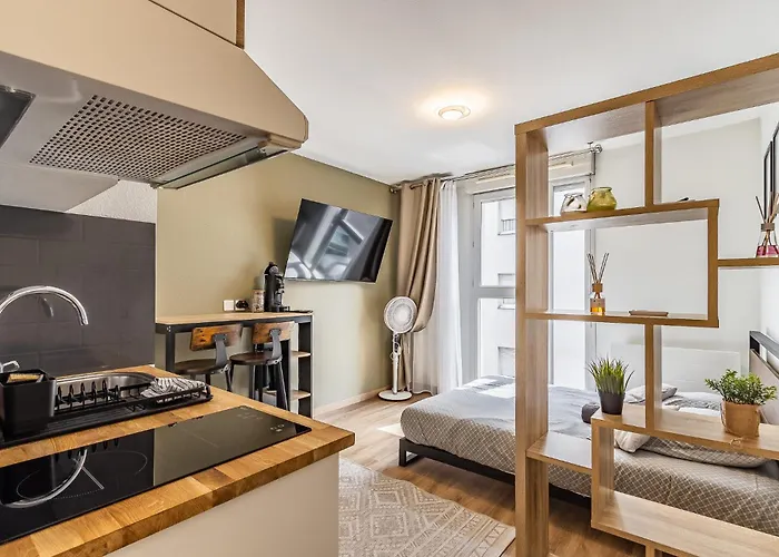 Studio Charpennes - Parking Prive Gratuit