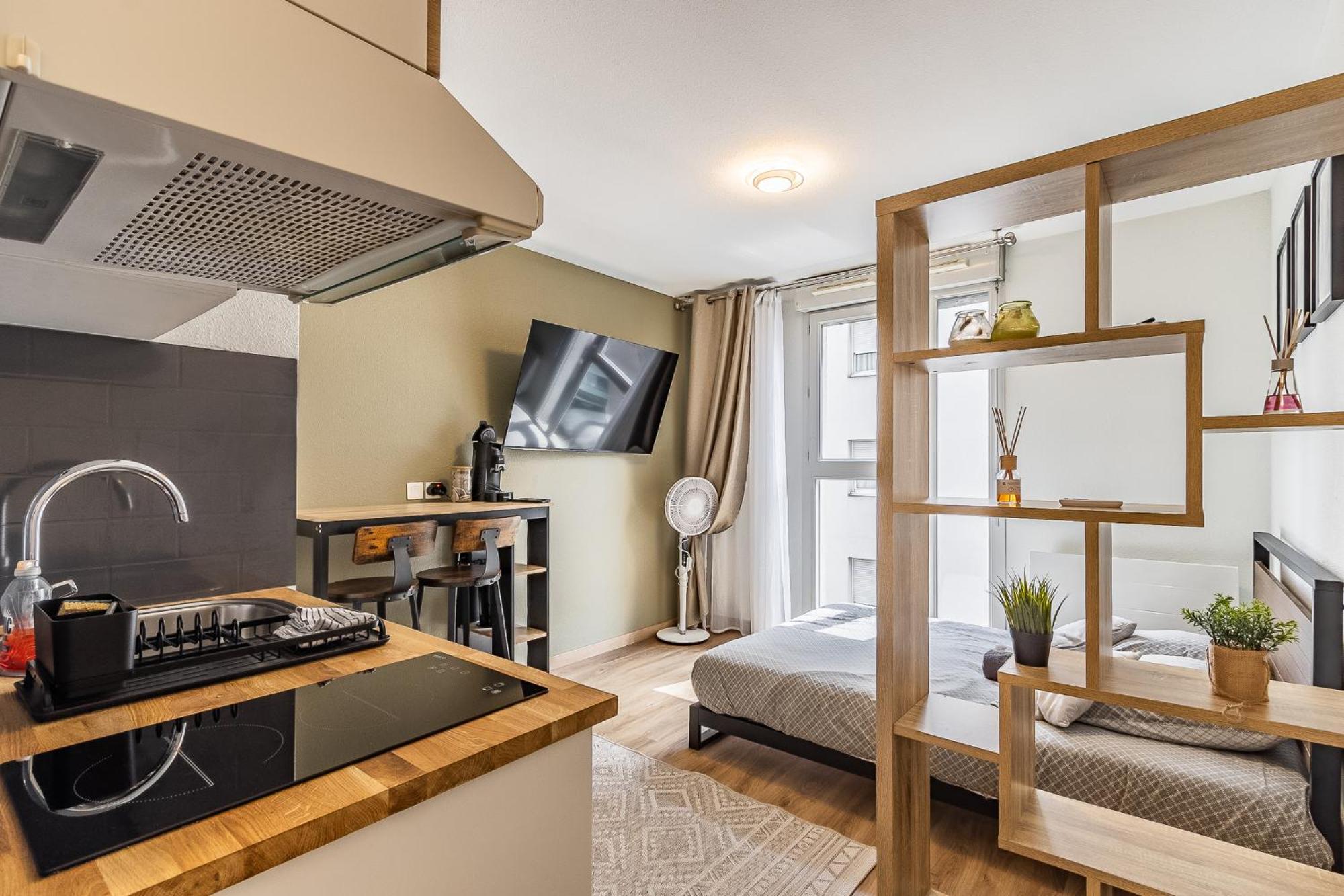 Charpennes - Parking Prive Gratuit * Villeurbanne